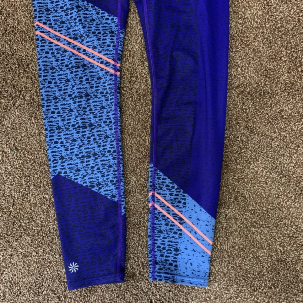 Athleta sz XS Blue Animal Print Leggings - Picture 4 of 6